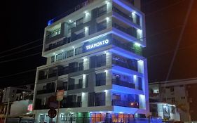 Apartamento próximo a praia no Tramonto bessa
